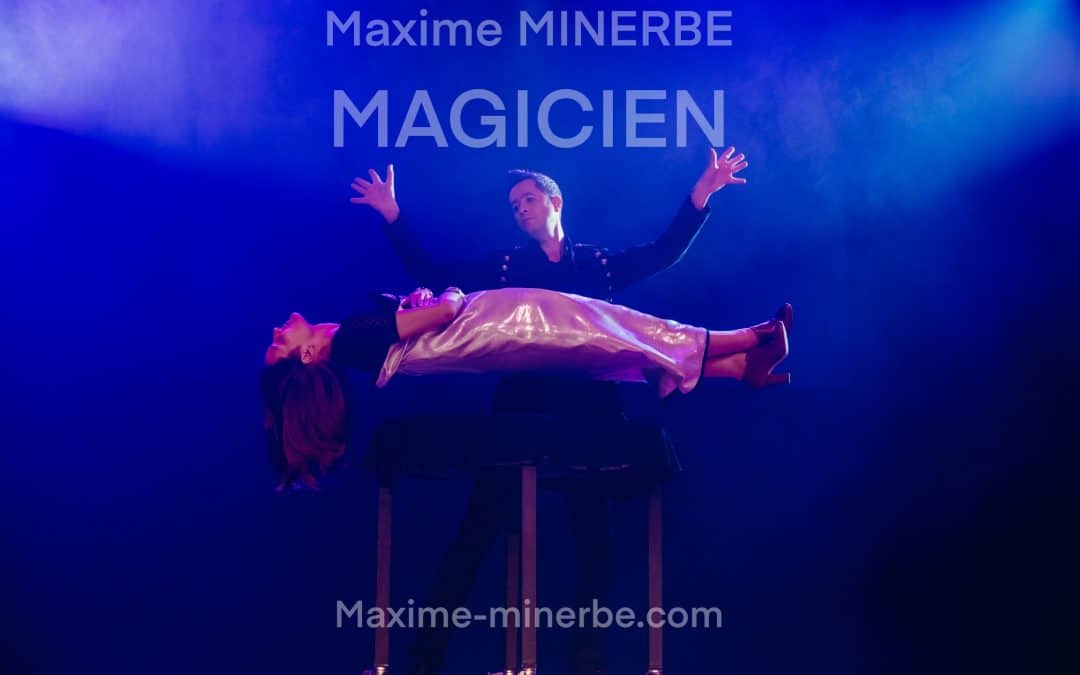 Maxime Minerbe Éblouit Saint-Claude-de-Diray avec un Spectacle Magique Inoubliable